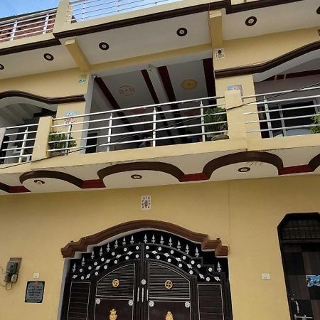 SPOT ON 74028 Hotel Sainik Inn Lucknow Bagian luar foto